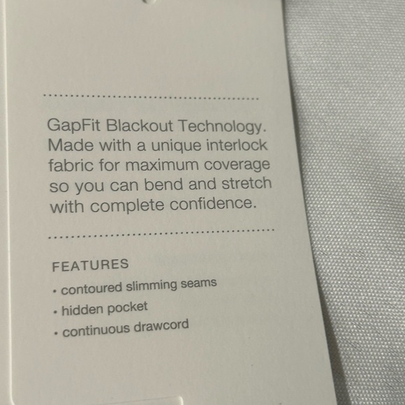 Brand new GapFit leggings high rise fitted through the leg in black,white, gray. - Picture 9 of 12